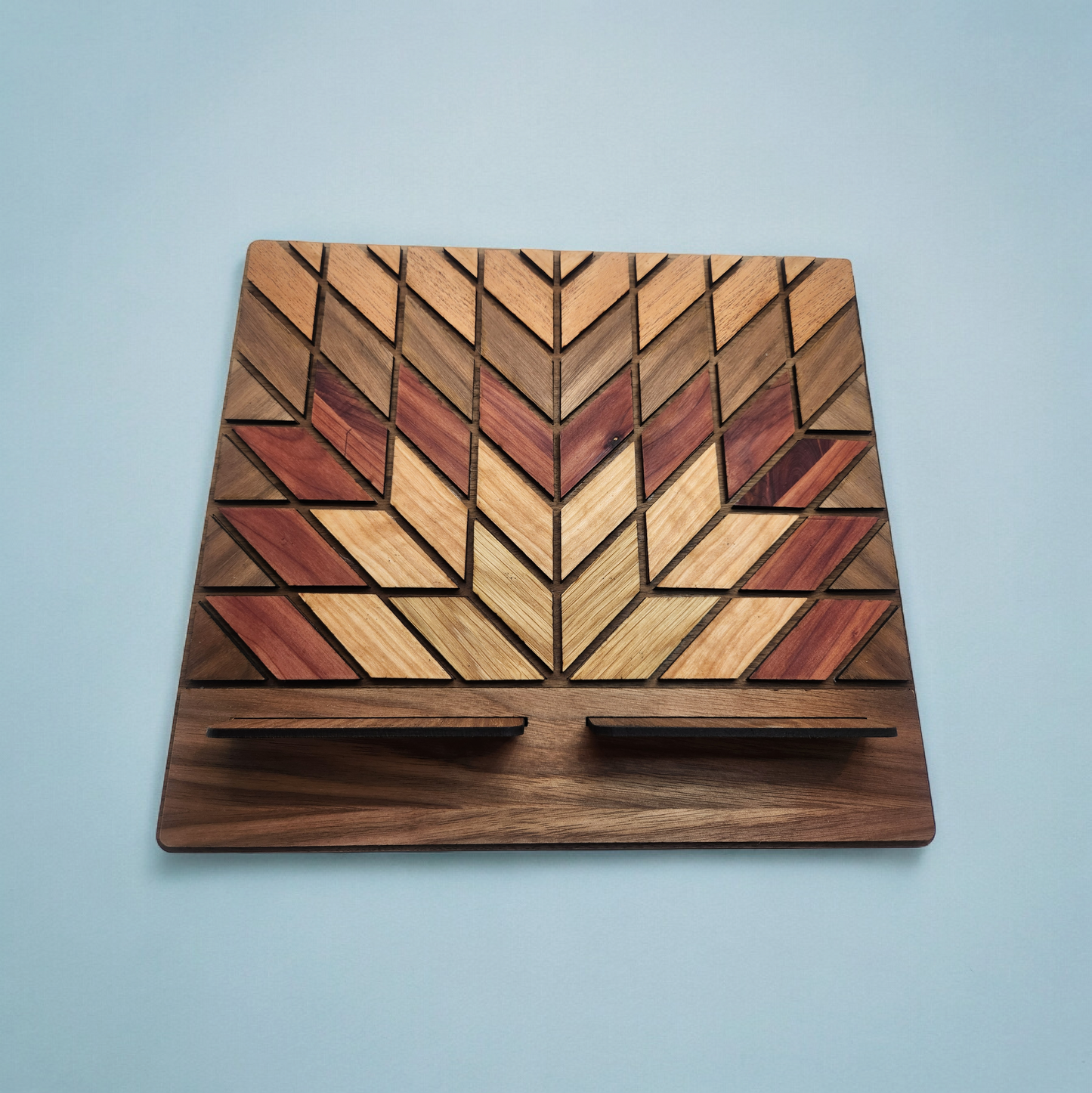 Sunburst Quilt Tablet Stand